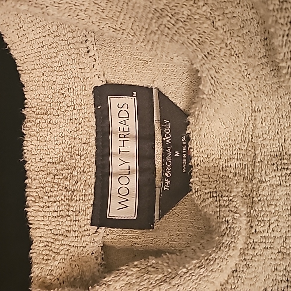 Woolly Threads Top - Picture 4 of 4